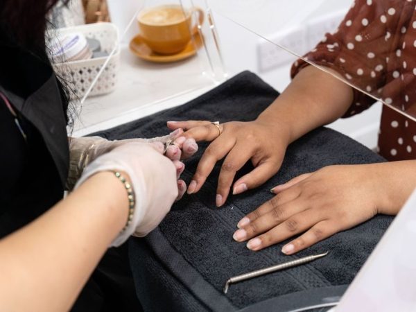 Nail Salons: Unveiling the Secrets to Flawless Nails