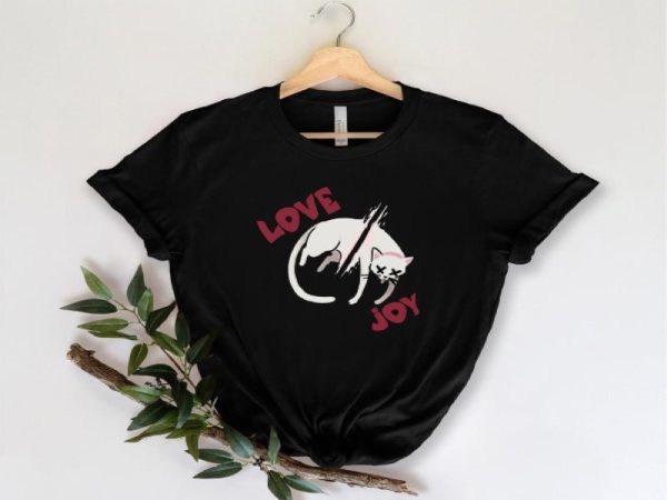 Sound Waves: Lovejoy Merchandise Delights